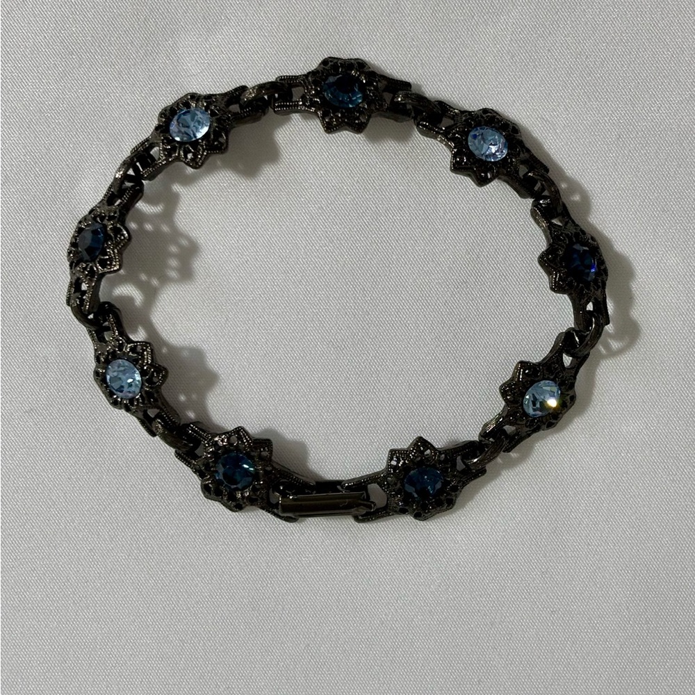 Vintage 1928 brand blue stone bracelet in black metal filagree